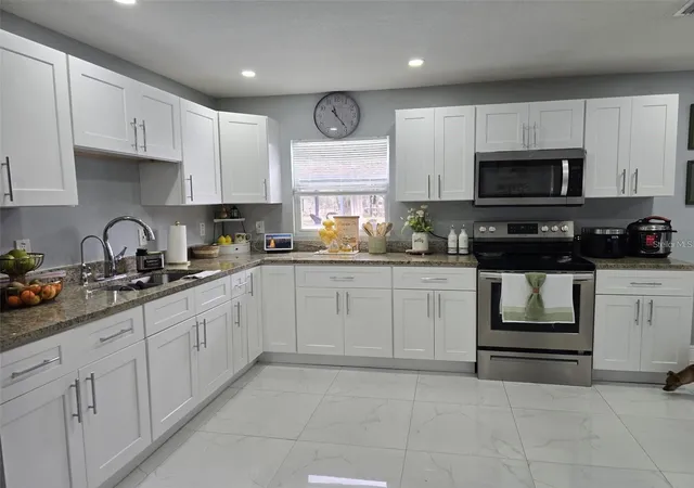 5th image of 16225 Whippoorwill Ln, Spring Hill, FL 34610 | MLS# S5150219