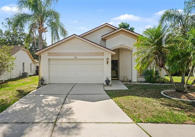 Photo 1 of Sale Pending at 1714 Larabie Ct, Brandon, FL 33511 | MLS# TB8510212 | Listing updated on 2026-10-22