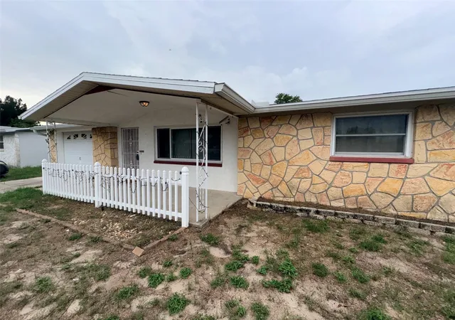 3rd image of 3541 Bigelow Dr, Holiday, FL 34691 | MLS# W7885893