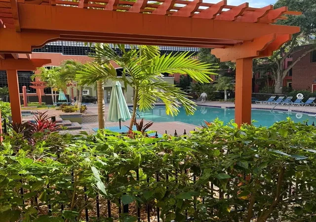 2nd image of 1810 E Palm Ave, TAMPA, FL 33605