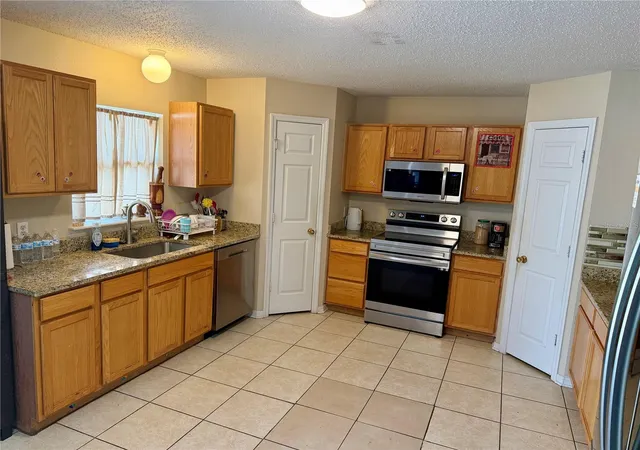 4th image of 510 Lobelia Dr, Davenport, FL 33837 | MLS# O6409101