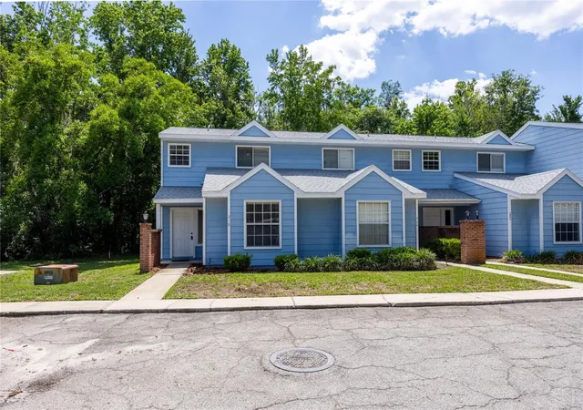 2nd image of 218 Nw 50th Blvd #K, Gainesville, FL 32607 | MLS# GC540437