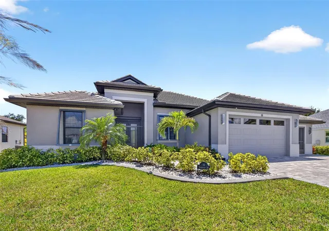 1st image of 16 Tournament Rd, Rotonda West, FL 33947 | MLS# C7526366