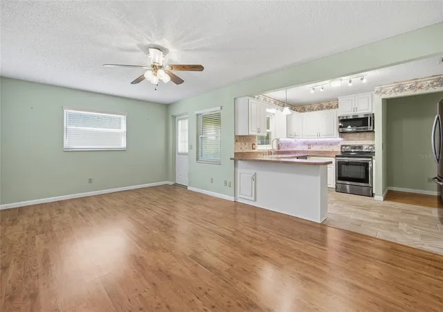 3rd image of 8350 Sw 93Rd Ln #D, Ocala, FL 34481 | MLS# OM724978