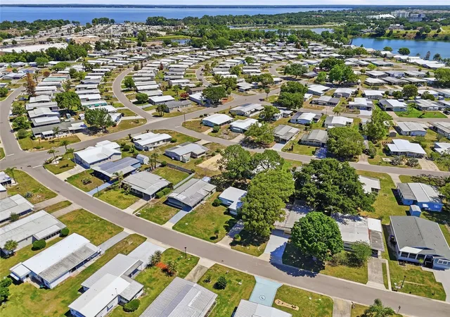 Photo 4 of Land for sale at 1223 Nassau Cir, Tavares, FL 32778 | MLS# O6409117 | Listing updated on 2026-09-23