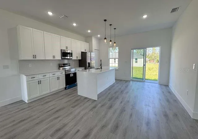 Photo 3 of Single family home for sale at 2487 Sw 167th Loop, Ocala, FL 34473 | MLS# O6409122 | Listing updated on 2026-06-05