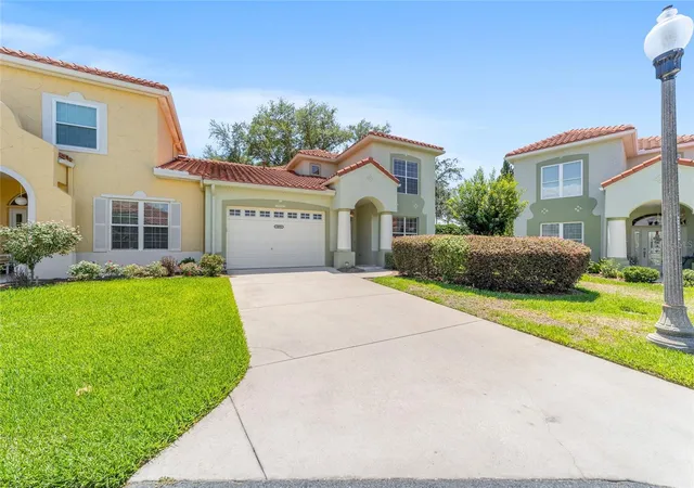Homes for sale in Lady Lake, FL | 1074 Avenida Sonoma, Lady Lake, FL 32159 | MLS# G5112559