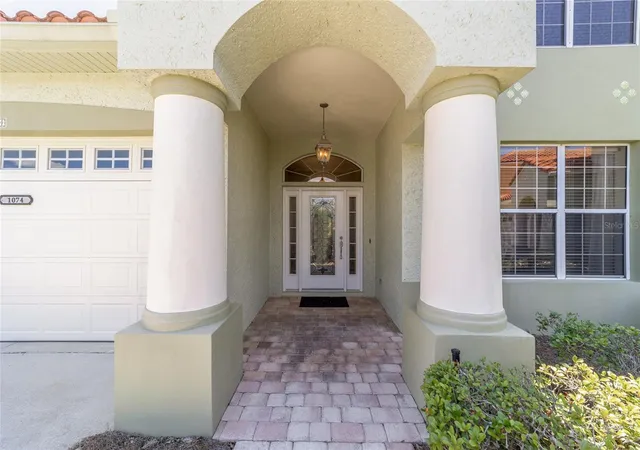 Homes for sale in Lady Lake, FL | 1074 Avenida Sonoma, Lady Lake, FL 32159 | MLS# G5112559