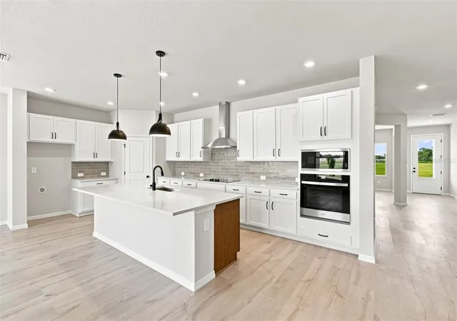 Photo 3 of Single family home for sale at 314 Stetson Rise Ct, Plant City, FL 33566 | MLS# TB8510249 | Listing updated on 2026-10-10