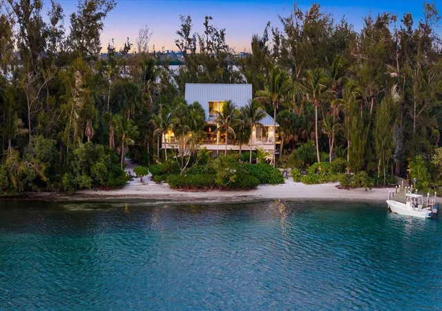 1st image of 7143 La Lenaire Dr, Longboat Key, FL 34228 | MLS# A4694196