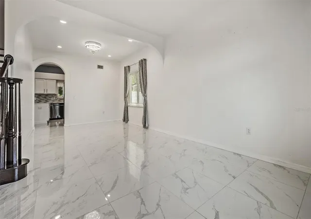 4th image of 380 Rosalind Ln, Oldsmar, FL 34677 | MLS# TB8510265