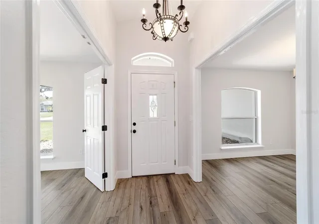 Photo 2 of Sale Pending at 4020 NE 14th Court, Ocala, FL 34479 | MLS# OM724991 | Listing updated on 2026-08-31