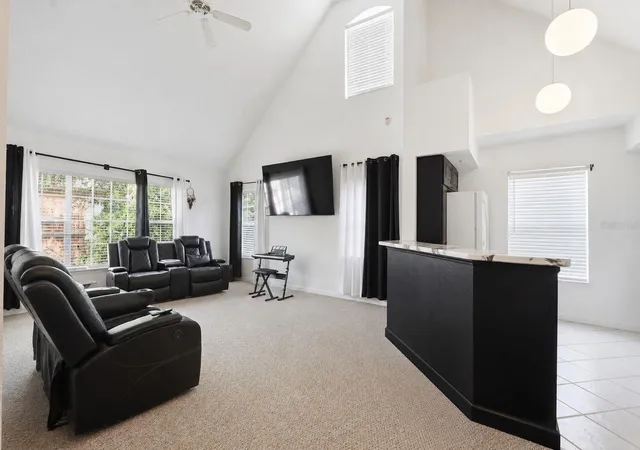 Listing Photo 4 - Condo for sale in building located at 10436 White Lake Ct, TAMPA, FL 33626 - Unit #10436