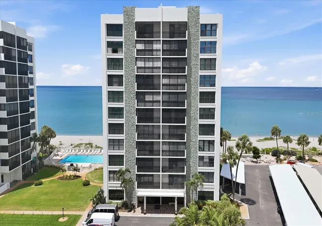 1st image of 629 Alhambra Rd #702, Venice, FL 34285 | MLS# N6144401
