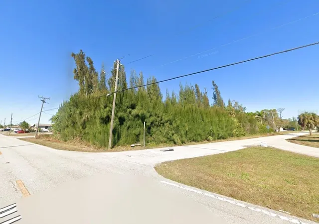 2nd image of 101 Glenholm Ave, Punta Gorda, FL 33950 | MLS# C7526380