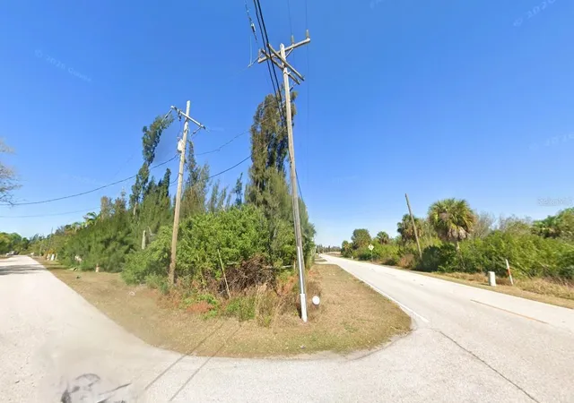 3rd image of 101 Glenholm Ave, Punta Gorda, FL 33950 | MLS# C7526380