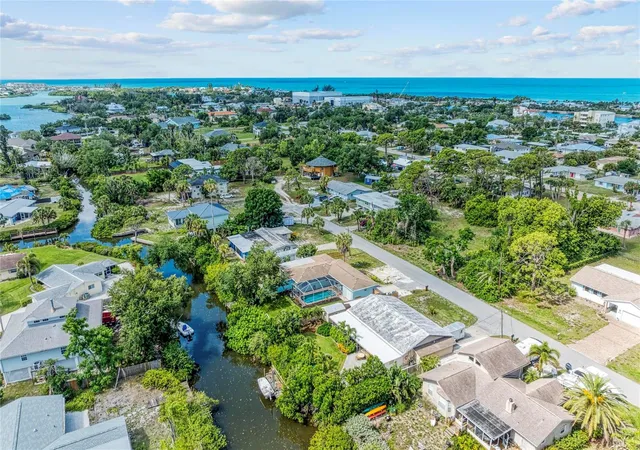 1st image of 312 Winfield Wy, Nokomis, FL 34275 | MLS# A4694207