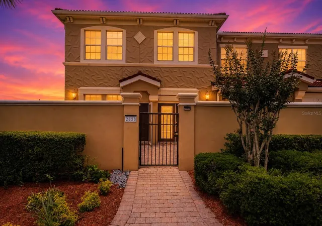 Homes for sale in Davenport, FL | 2828 Bella Vista Dr, Davenport, FL 33897 | MLS# S5150245