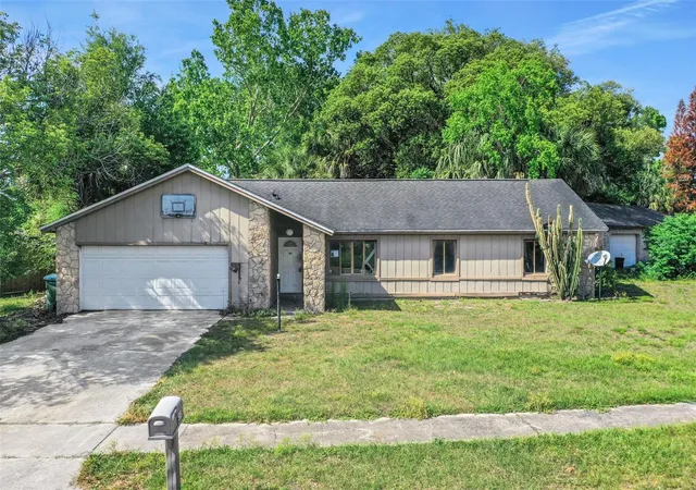 Homes for sale in Winter Springs, FL | 618 Locust Ct, Winter Springs, FL 32708 | MLS# O6409201