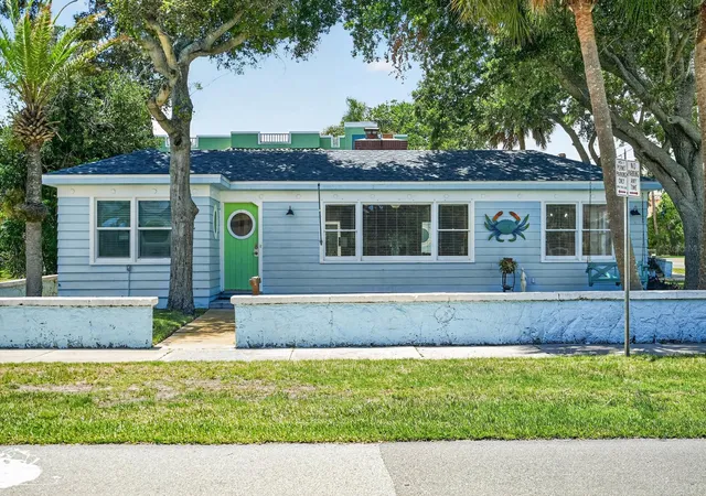 1st image of 731 N Oleander Ave, Daytona Beach, FL 32118 | MLS# FC318653