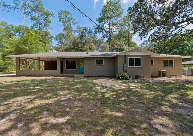 Homes for sale in Gainesville, FL | 3706 Sw 2nd Pl, Gainesville, FL 32607 | MLS# GC540445