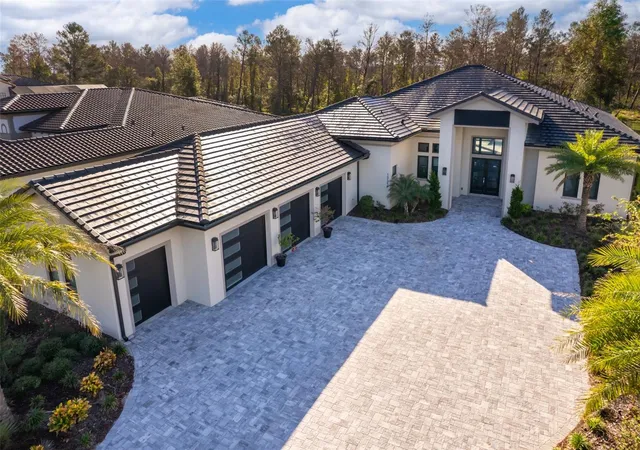Photo 3 of Single family home for sale at 15144 Pendio Dr, Bella Collina, FL 34756 | MLS# O6409213 | Listing updated on 2026-05-20