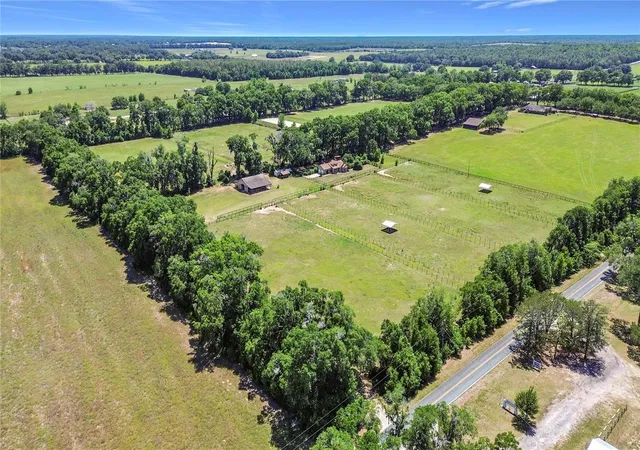 1st image of 20540 Sw 5th Pl, Dunnellon, FL 34431 | MLS# OM725007