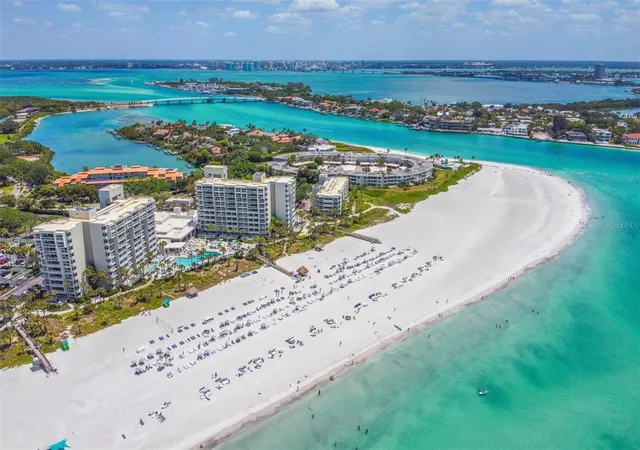 47th image of 240 Sands Point Rd #4104, Longboat Key, FL 34228 | MLS# A4694224