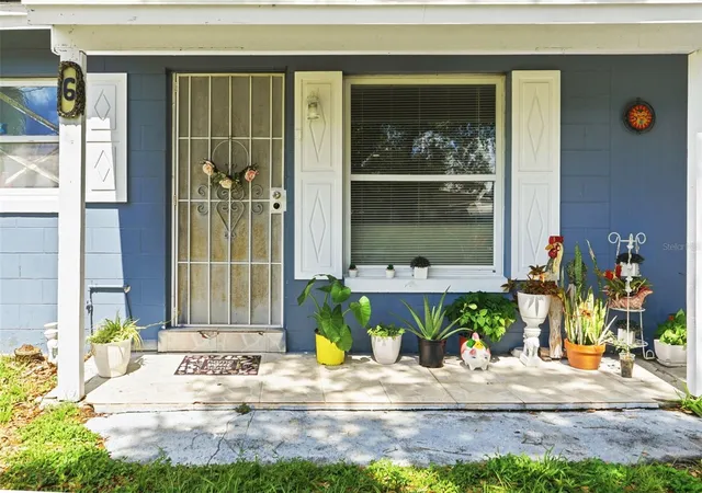 4th image of 6 Viola St, Kissimmee, FL 34741 | MLS# O6409235