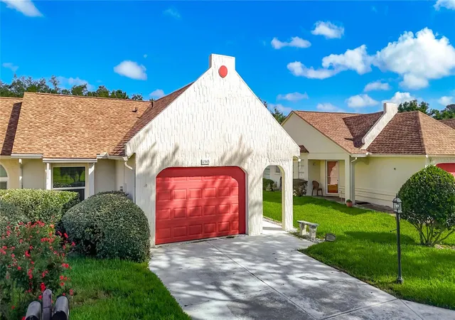 2nd image of 11543 Orleans Ln, Port Richey, FL 34668 | MLS# W7885908