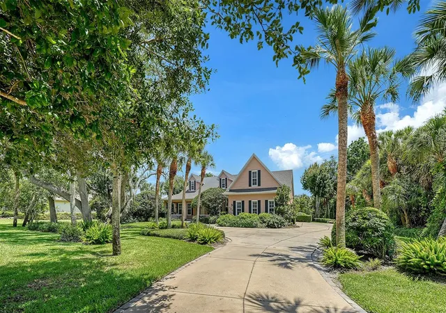 2nd image of 756 Vanderbilt Dr, Nokomis, FL 34275 | MLS# N6144403