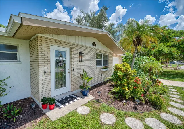 3rd image of 510 Dona Dr, Nokomis, FL 34275 | MLS# A4694243