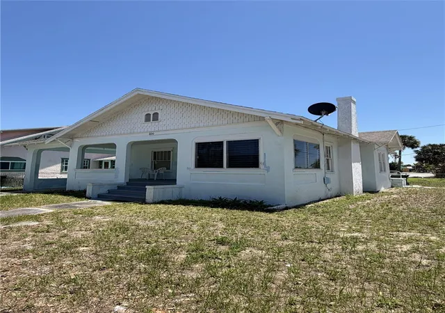 Homes for sale in Daytona Beach, FL | 600 5th Ave, Daytona Beach, FL 32118 | MLS# O6409271