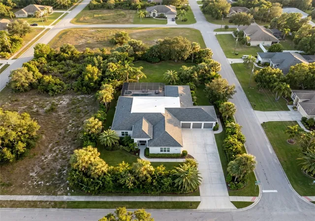 3rd image of 1206 Buist St, Orlando, FL 32828 | MLS# O6409275