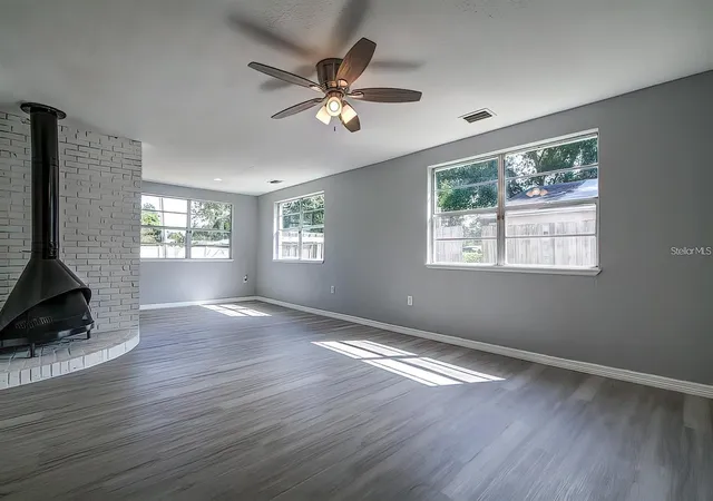 Photo 3 of Single family home for sale at 2107 Monticello Ave, Lakeland, FL 33801 | MLS# TB8510437 | Listing updated on 2026-08-27