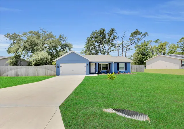 1st image of 20 Malauka Cir, Ocklawaha, FL 32179 | MLS# G5112578