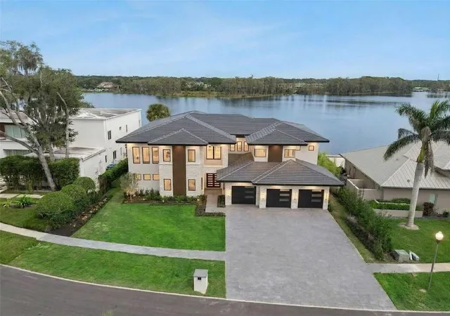 Photo 68 of Mansion for sale at 9117 Bay Point Dr, ORLANDO, FL 32819 | MLS# S5150268 | Listing updated on 2026-10-07
