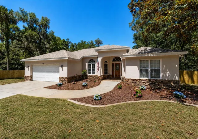 3rd image of 13920 Ne 38Th Ave, Anthony, FL 32617 | MLS# OM725030