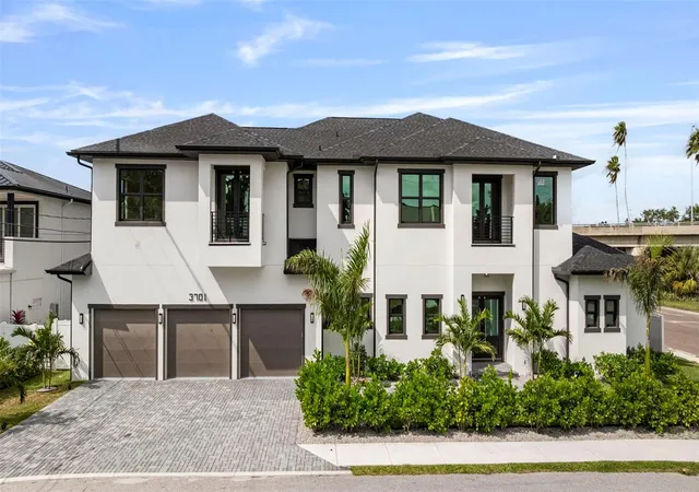 1st image of 3701 S Lynwood Ave, Tampa, FL 33611 | MLS# TB8510477