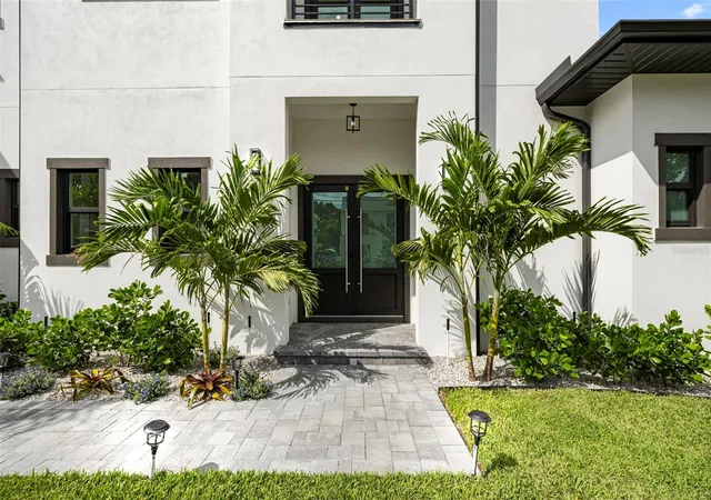 5th image of 3701 S Lynwood Ave, Tampa, FL 33611 | MLS# TB8510477