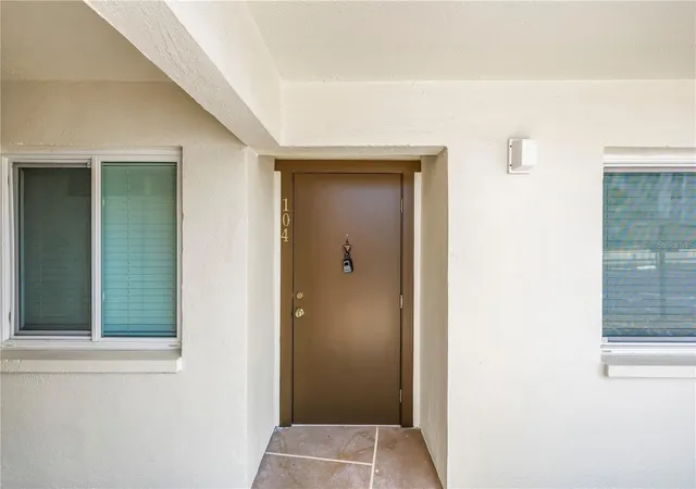 Photo 3 of Condo for sale at 4435 1st Street Ne #104, Saint Petersburg, FL 33703 | MLS# TB8510480 | Listing updated on 2026-06-17