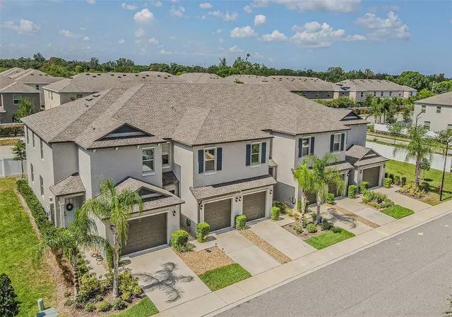Photo 4 of Townhouse for sale at 817 Royal Empress Dr, Ruskin, FL 33570 | MLS# TB8510491 | Listing updated on 2026-10-06