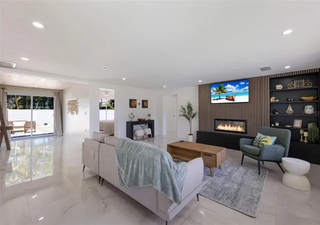 5th image of 214 85Th St, Holmes Beach, FL 34217 | MLS# TB8510500