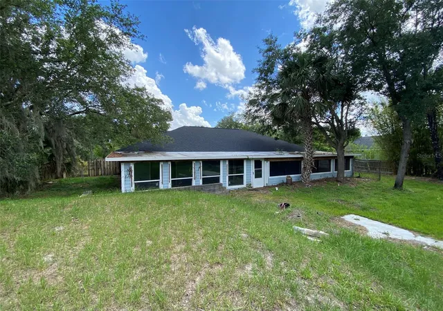 3rd image of 1800 County Road 426 N, Oviedo, FL 32765 | MLS# O6409359