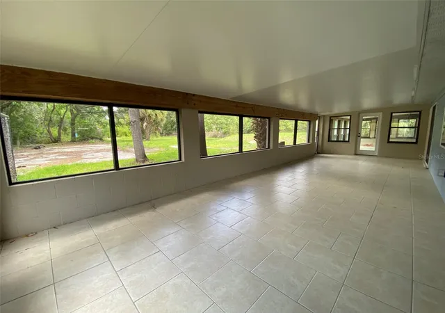 4th image of 1800 County Road 426 N, Oviedo, FL 32765 | MLS# O6409359
