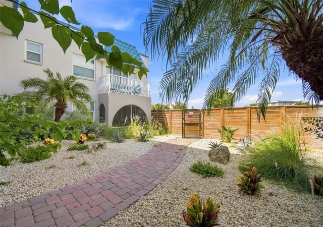 Listing Photo 1 - Condo for sale in building located at 17035 Gulf Blvd, NORTH REDINGTON BEACH, FL 33708 - Unit #216