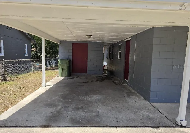 Photo 3 of Single family home for sale at 2316 Mispah Ave, Leesburg, FL 34748 | MLS# G5112593 | Listing updated on 2026-09-30