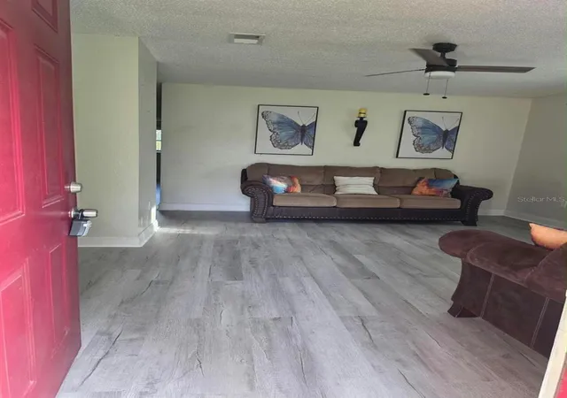 Photo 3 of Single family home for sale at 2316 Mispah Ave, Leesburg, FL 34748 | MLS# G5112593 | Listing updated on 2026-09-30