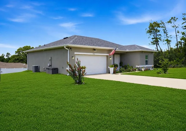 Photo 2 of Single family home for sale at 15943 Sw 53rd Court, Ocala, FL 34473 | MLS# OM725036 | Listing updated on 2026-10-05