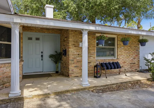 2nd image of 333 Cornwall Rd, Winter Park, FL 32792 | MLS# O6409379